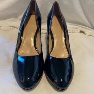 Cole Han Pumps with Nike Technology - Size 10